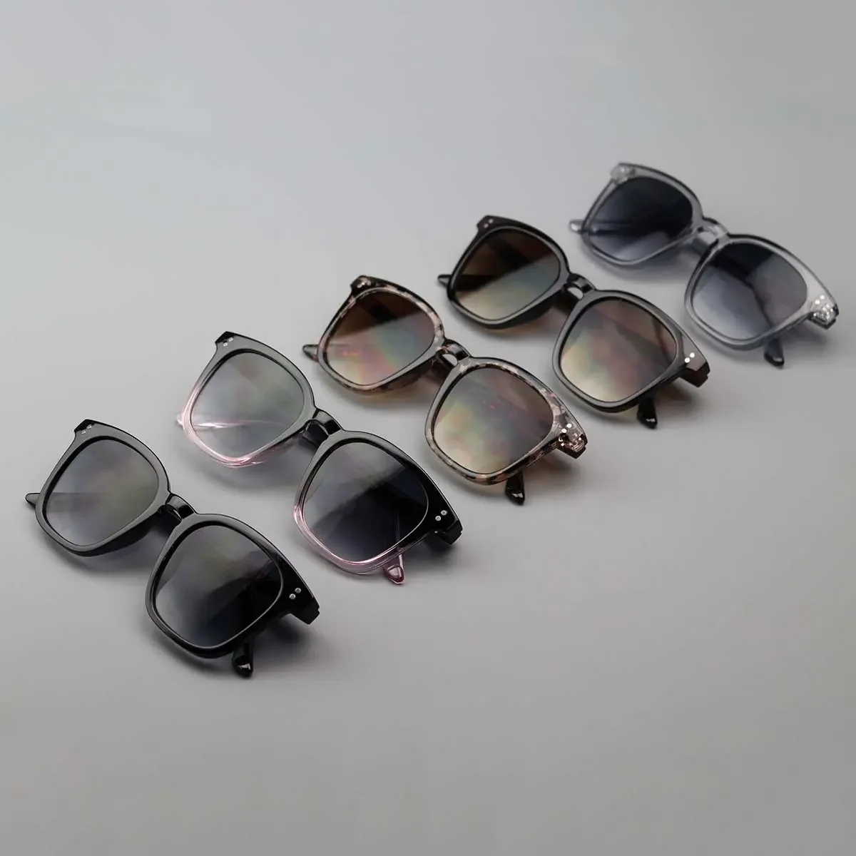 Wholesale Fashion Women High Quality UV400 Polarized Sports Sunglasses_voghion.com