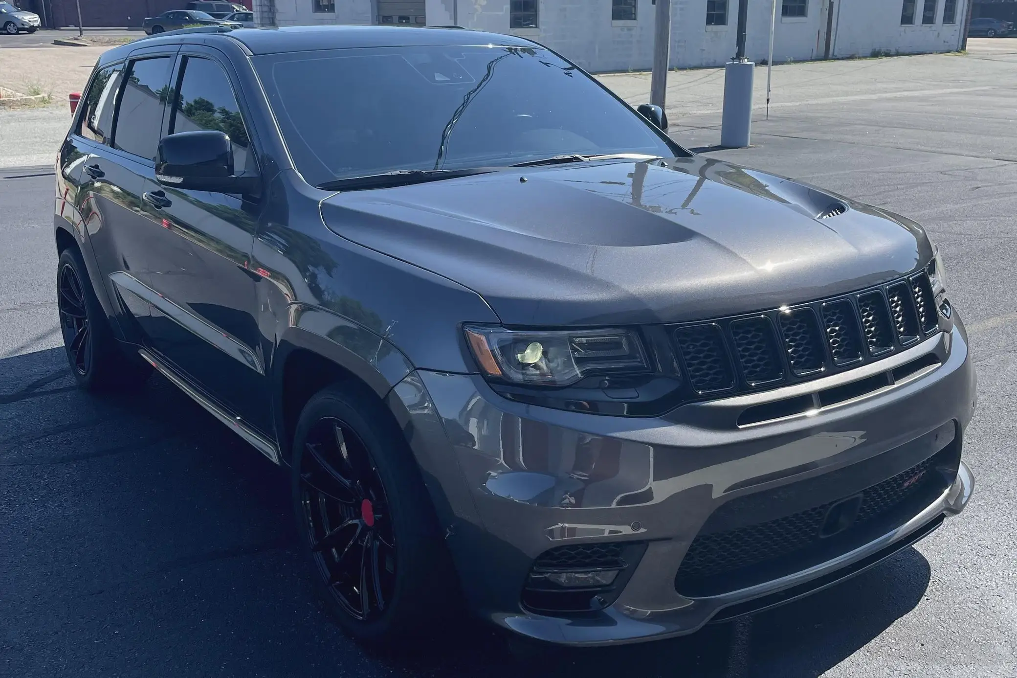 Used Second Hand Cars For Sale 2019 Jeep Grand Cherokee Srt 4x4 Left ...