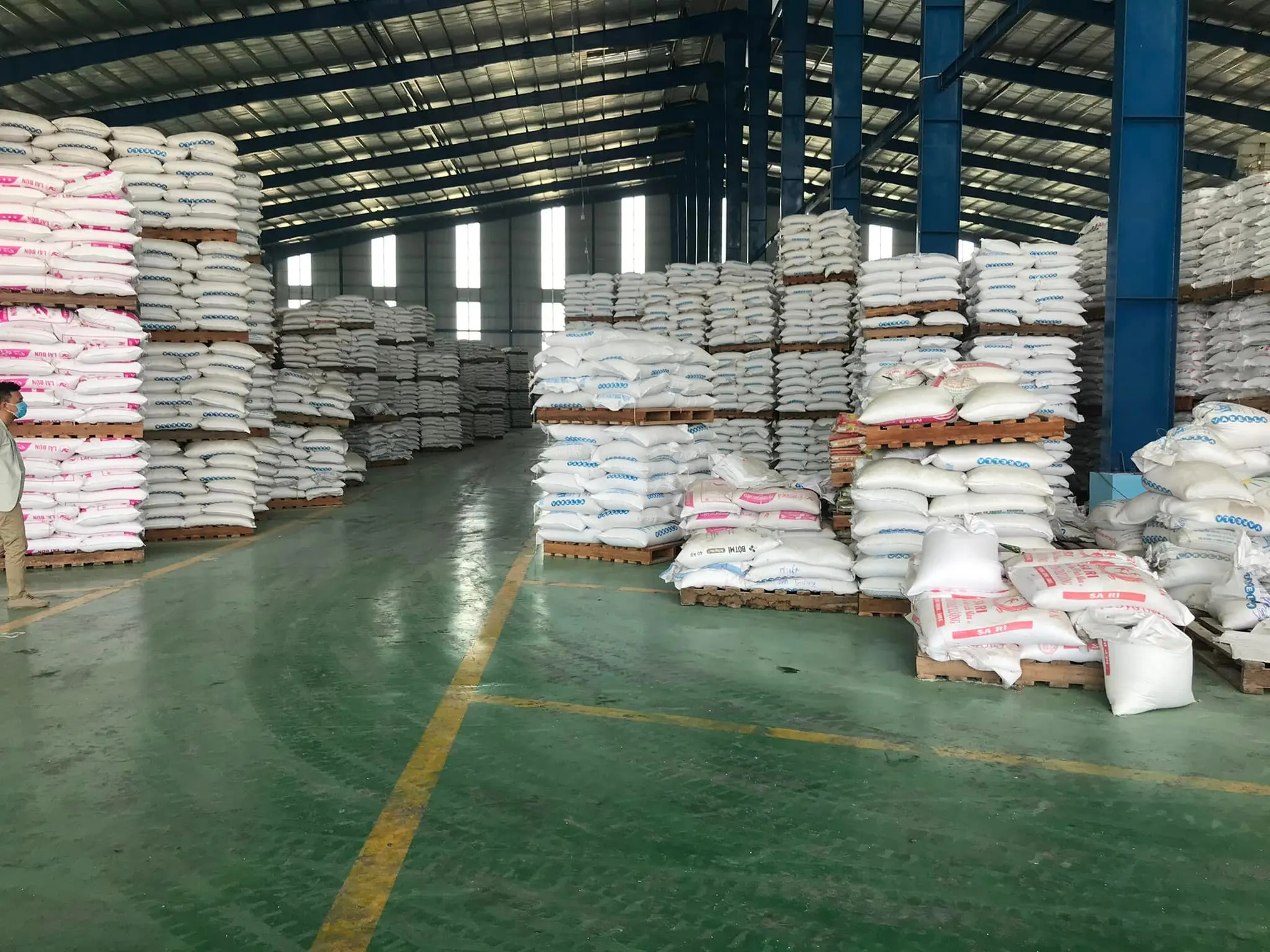High Quality White Rice 5% Broken Vietnamese Product Contact Us for Best Price +84866078412