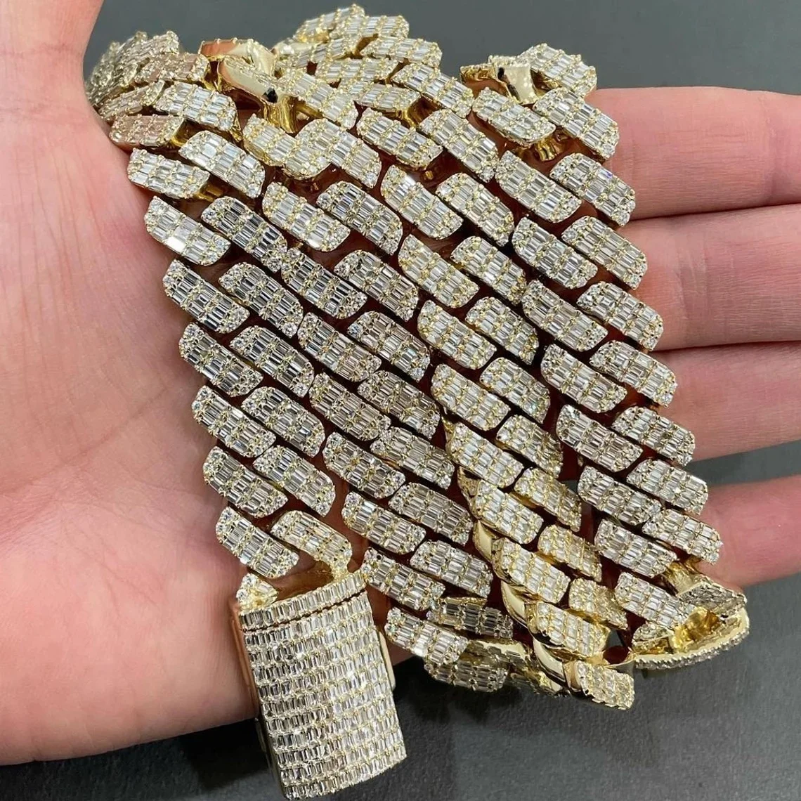 20mm Bust Down Baguette Diamond Cuban Chain Vvs Moissanite Link Chain