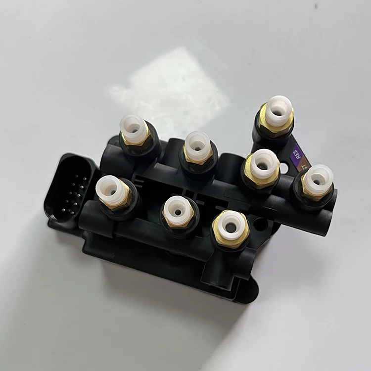 Air Suspension Compressor Solenoid Valve Block For Audi Q7 4m 2016