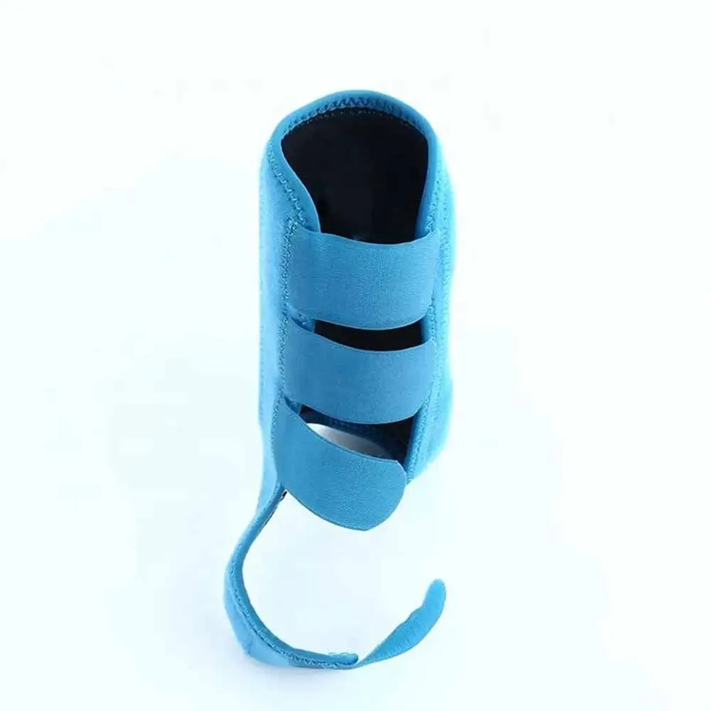 Matchy Set Matching Saddle Pad And Ear Polo Wraps Horse Boots