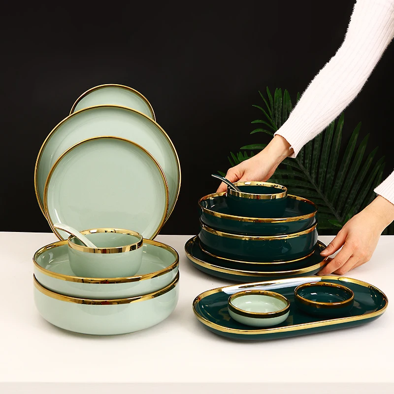 Luxury Ceramic Dinnerware Set 12 Pieces Dinner Sets Porcelain Tableware Dinner Plate and Bowl With Gold Rim