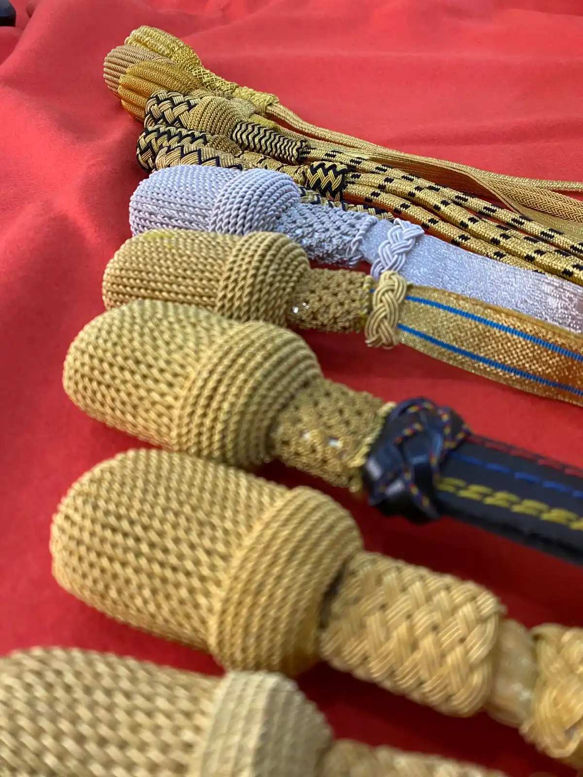 Household Cavalry Blues And Royals Officers Gold And Maroon Sword Knot