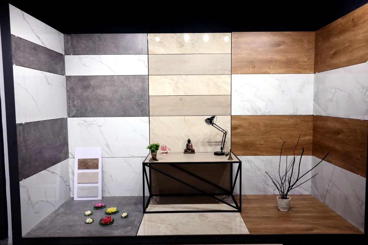 HIGH QUALITY GLAZED POLISHED PORCELAIN FLOOR TILES NEW DESIGN ONYX BIANCO 600X600 600X1200 800X800 MM MADE in INDIA