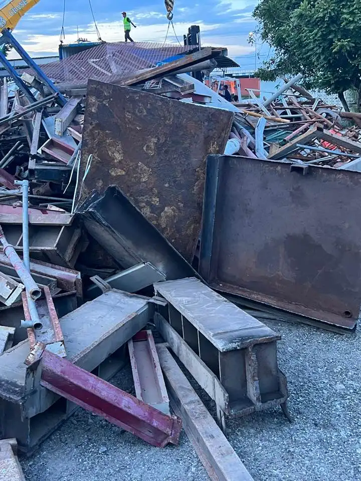 Cast Iron Scrap-Foundry-Grade Recyclable Metal with 99% Fe Content US Origin Model Z252 for Steel and Iron Production 200kg