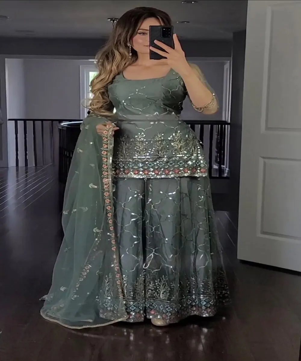 Surat Designer Lehenga Handwork Lehenga Choli with Blouse for Kids and Girls Wear in Wholesale  Anarkali Silk Design Alphanumero