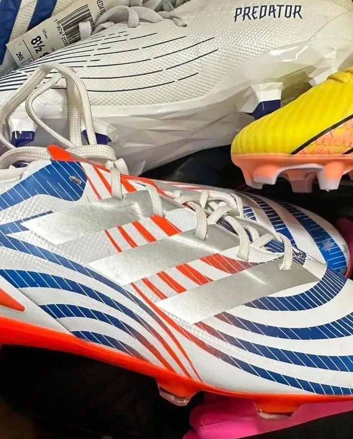 Football Soccer Shoes High Standard Used Brand Football Shoes Men