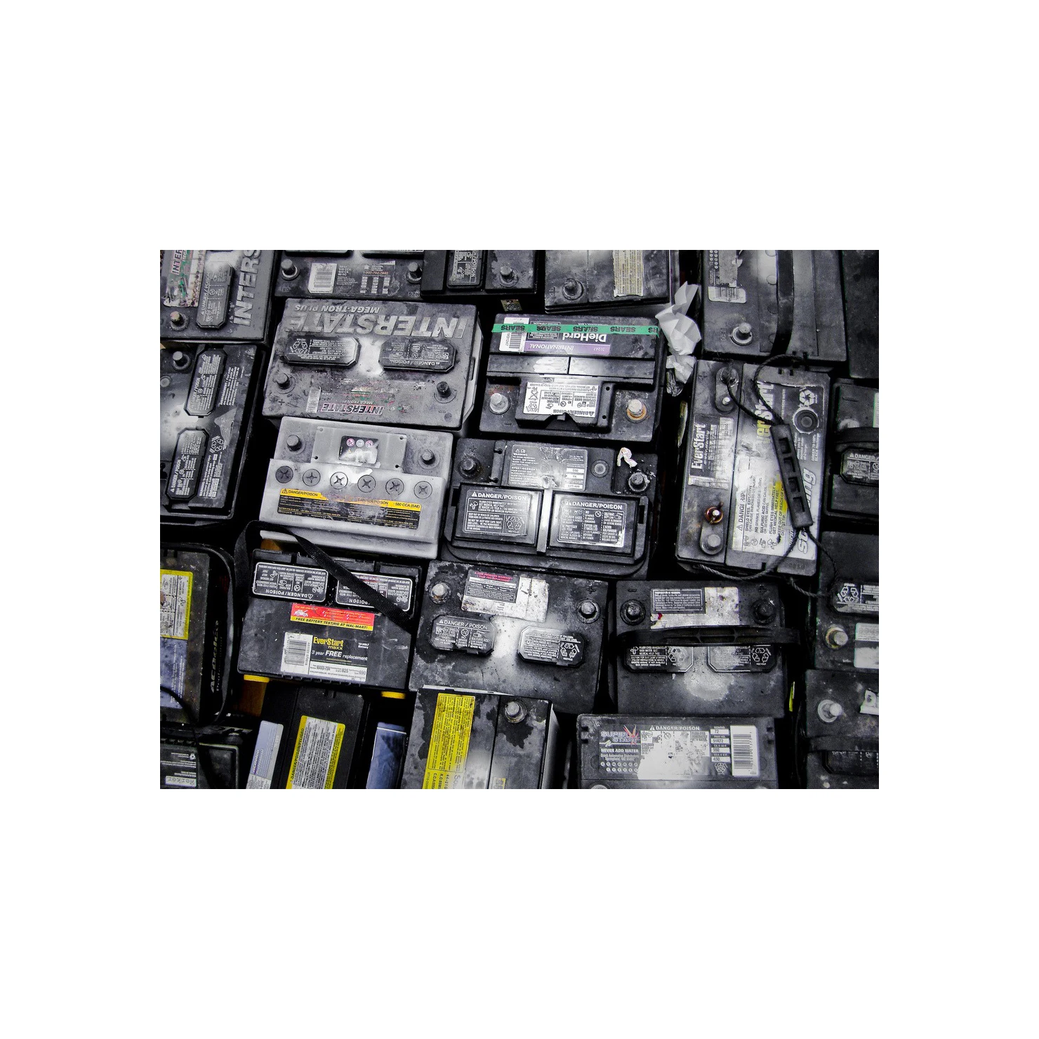 Высокое качество доступный свинцовый аккумулятор/использованный автомобильный аккумулятор/слитая свинцово-кислотный аккумулятор по оптовым ценам