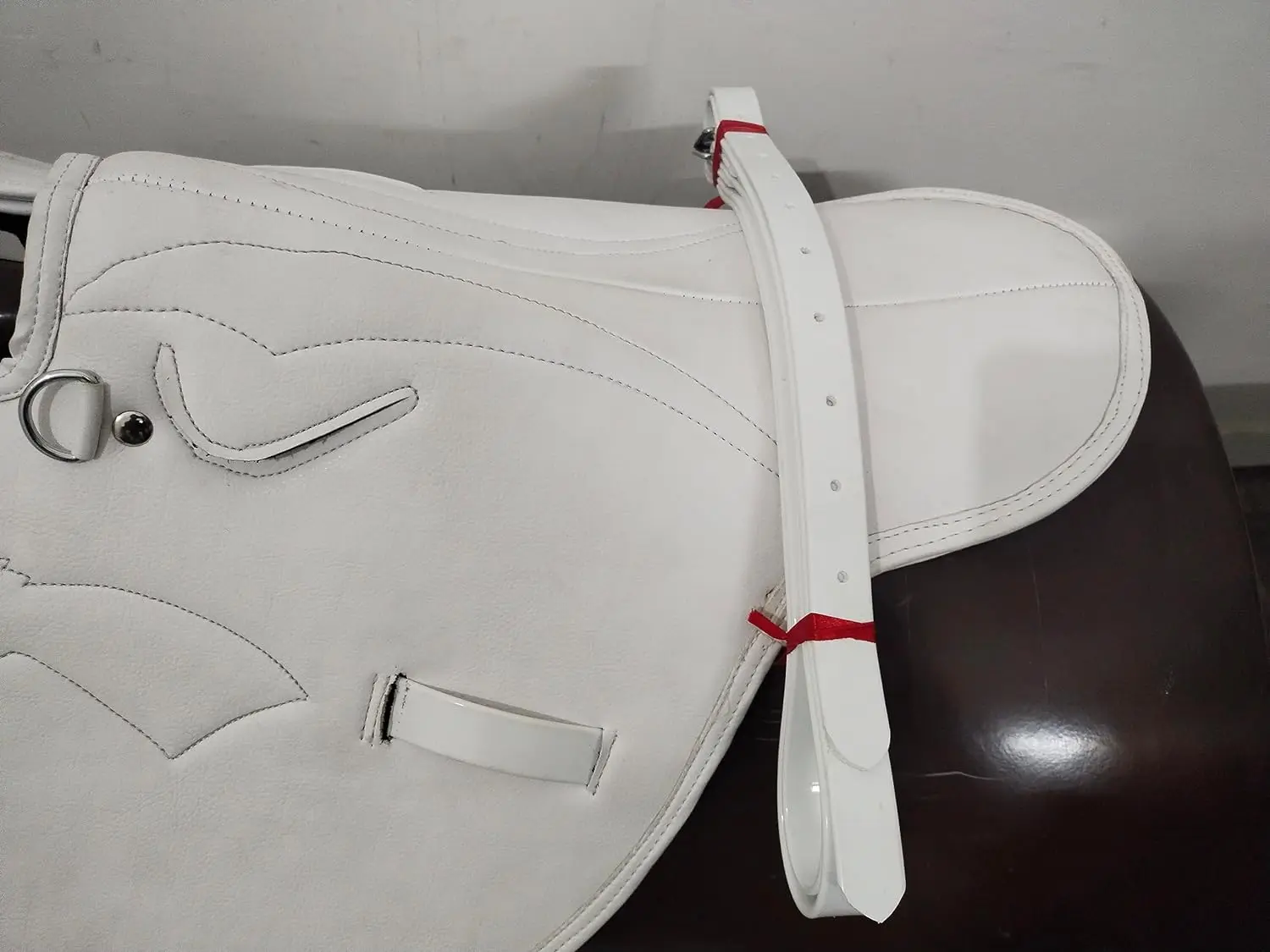 White Synthetic Exercise Race Horse Saddles With Stirrup Exercise Race Horse Saddles English