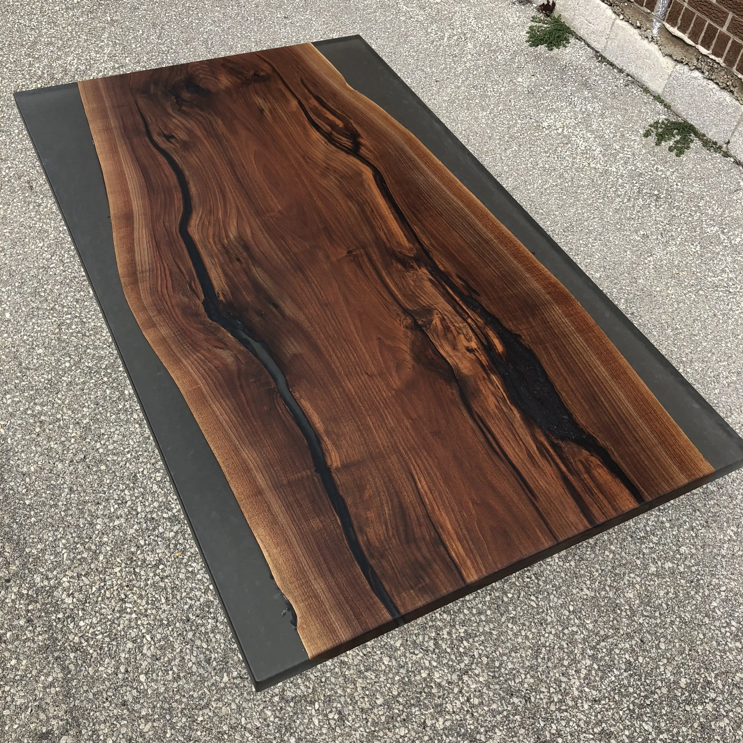 High Quality Royal Luxury Modern Wooden Hand Carved Dining Room Table