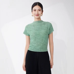 Factory Wholesale Women's Fashion Tops Design Print Solid Color T-Shirt Miyake Pleated Shirt