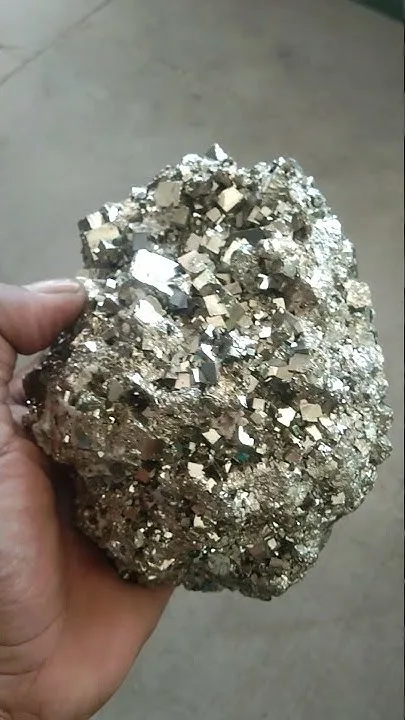 CALIFORNIUM-252 STEIN - Reinheit von 99,9% in Metallprodukten