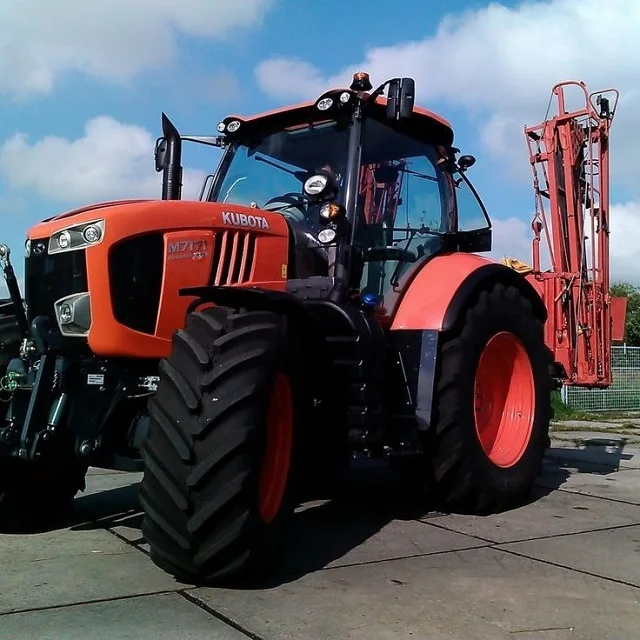 Cheap Price Fast Delivery Used and New 4WD Kubota Tractor 60HP 75HP 80HP 120HP Farm Tractor Agricultural Machinery