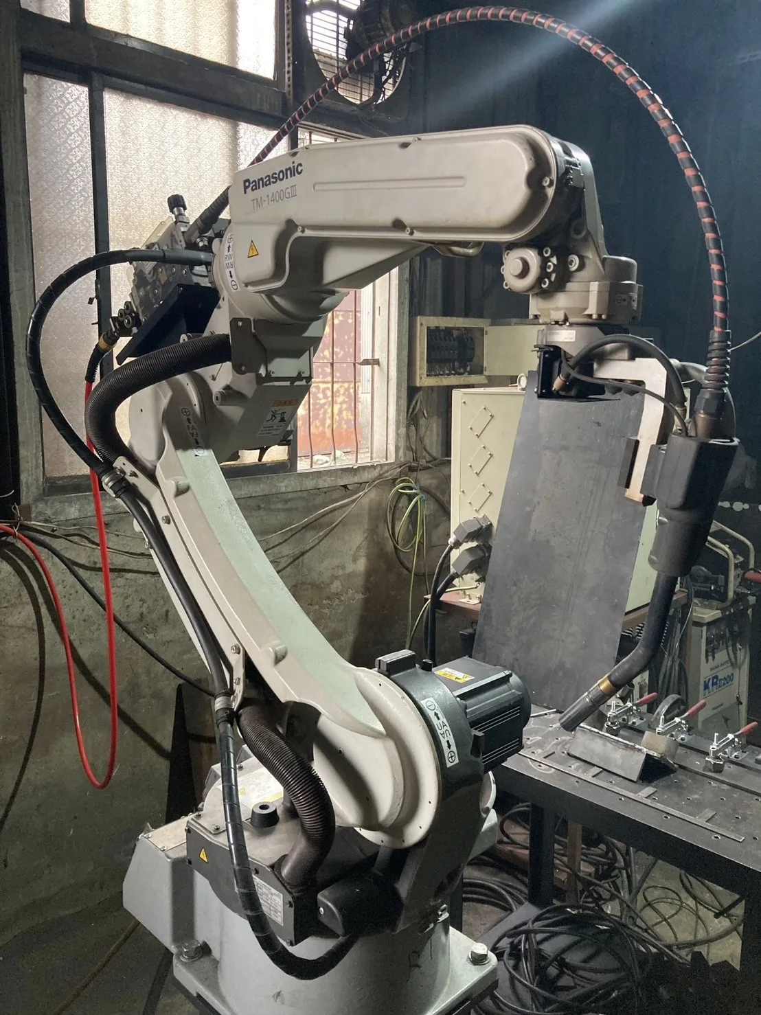 Automatic 6 Axis Second Hand Welding Robot with the Welding Machine and Its Controller