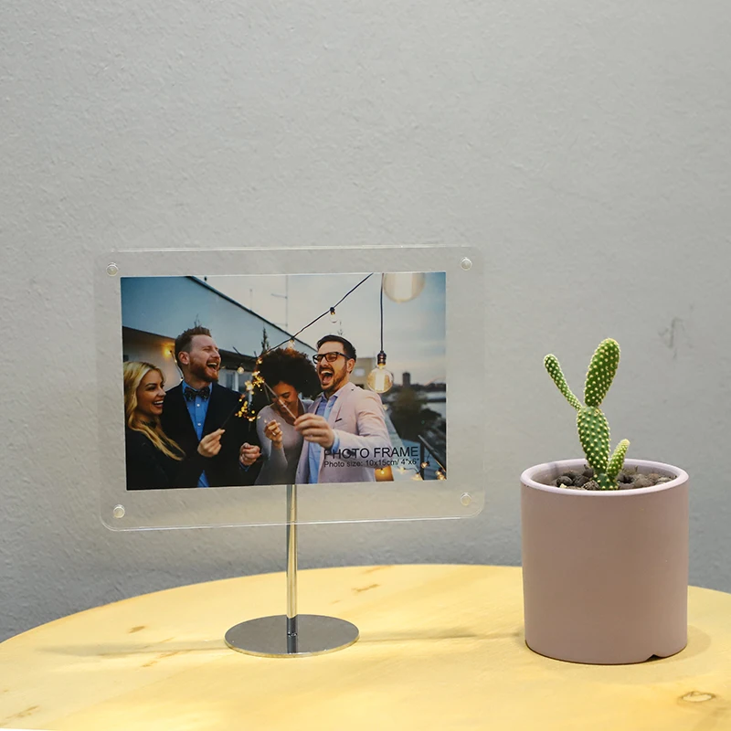 Acrylic photo frame (29).JPG