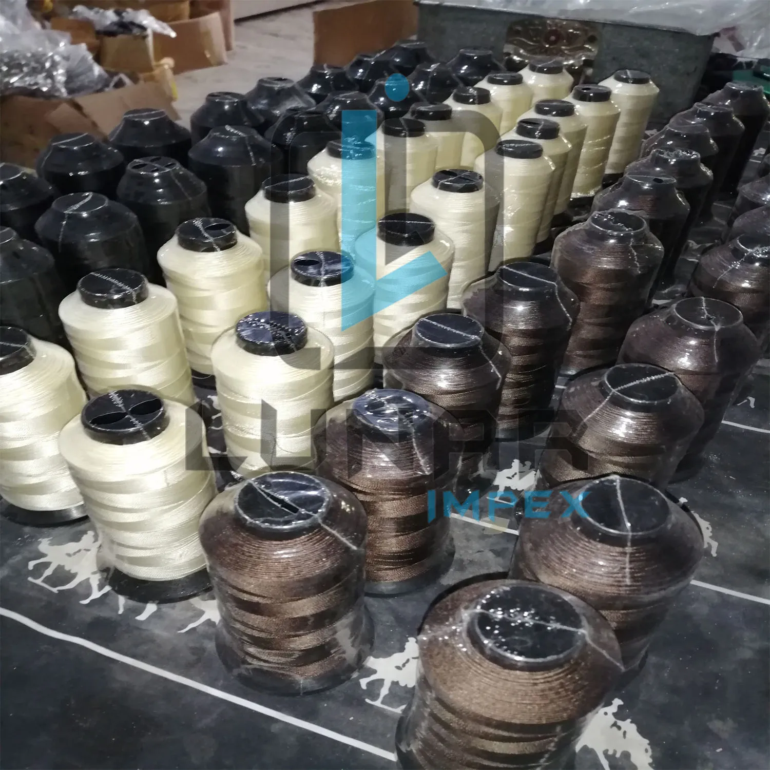 Black Nylon Weaving Thread Made To Last Through Hair Coloring And