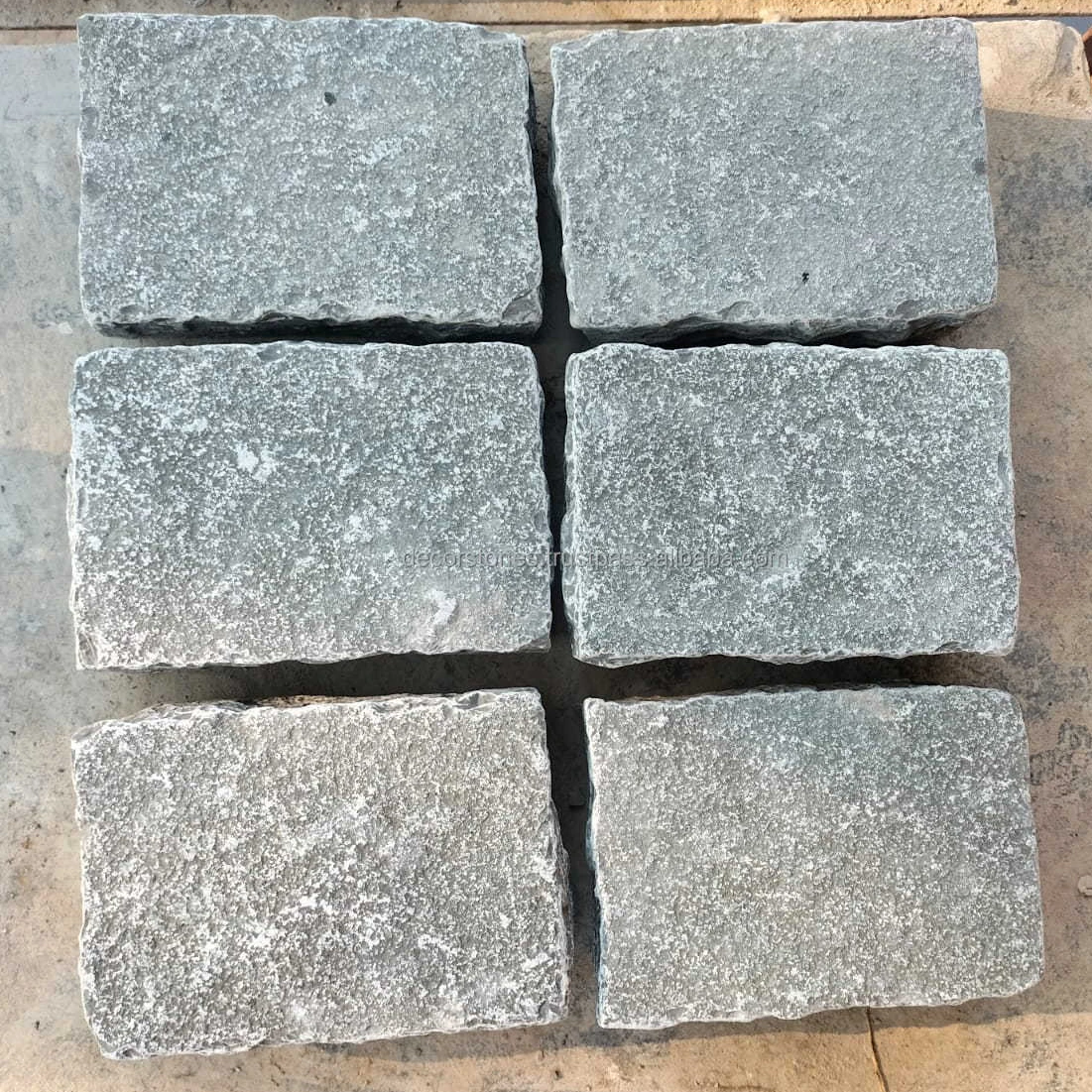 High Quality Tandur Grey Limestone Tumbled Cobble Stone Pavers 14x20x5/7 cm Durable Farmhouse Design 5 Year Warranty Total