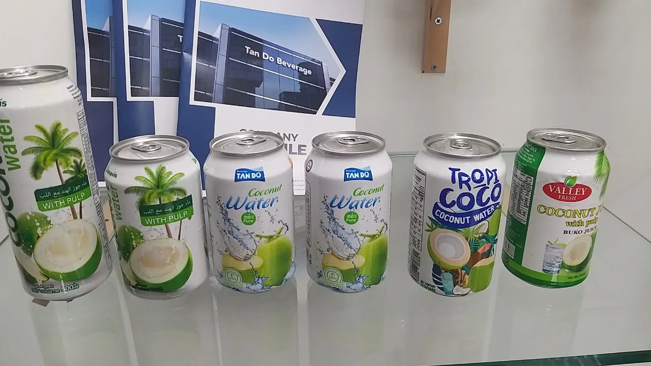 Частная Марка 100% кокосовой воды с целлюлозой от вьетнамской фабрики