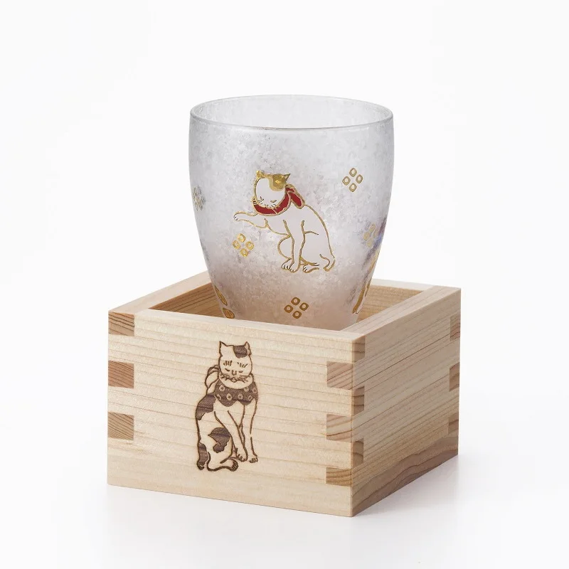 vetro di sake giapponese e tazza di legno quadrata, fatta in giappone,  vetro per stoviglie in vetro, ristorante giapponese