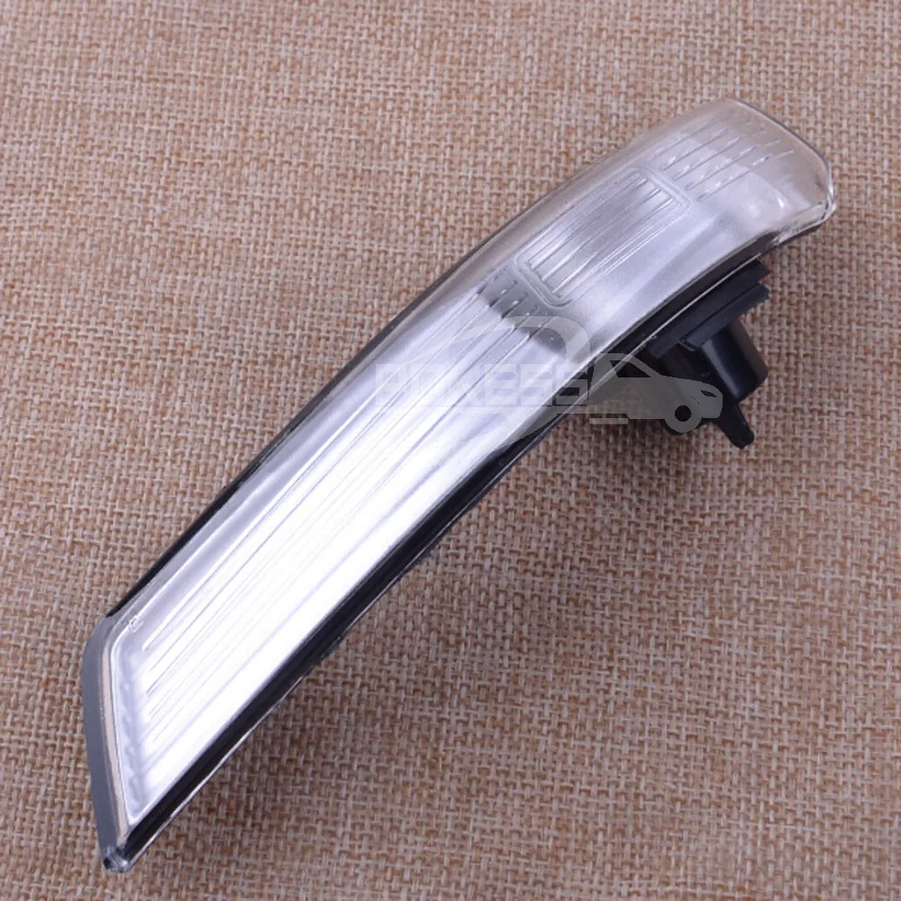 8S7113B382AA Reverse Mirror Light R for Ford Focus — 2