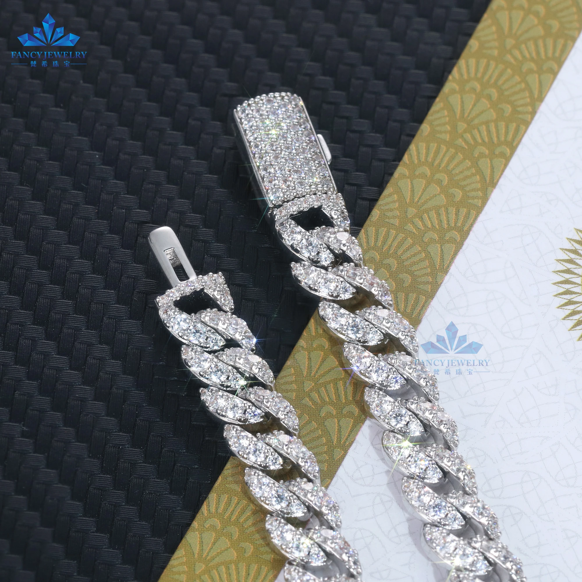 HH Bling Empire Cuban Link Bracelet - Iced Out CZ Diamond Hip Hop Jewelry - View #7