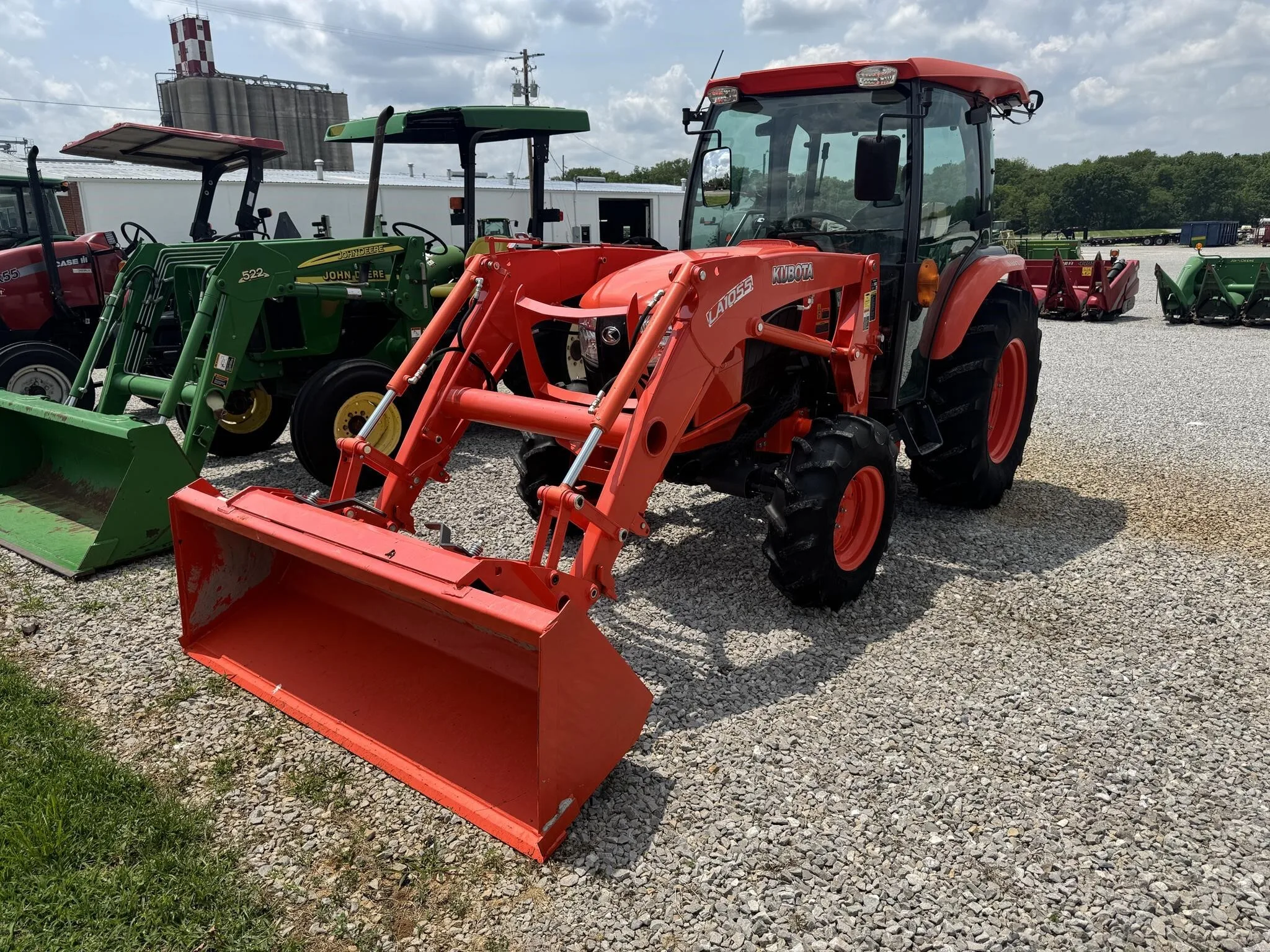 For L6060 4WD Wheel Tractor 70HP Farm Core Components (Engine Pump Gearbox Bearing) High Gear Drive 3-Year Warranty