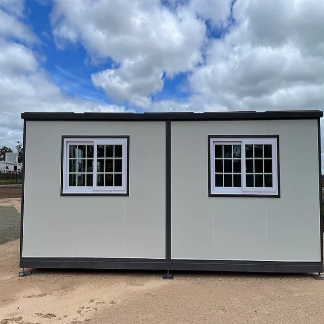 Prefabricated Container Houses That Can Be Quickly Built Are Suitable for Living and Office Dorm Customizable Size