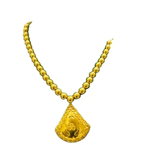 European American Women's Vintage Gold Plated Zircon Imitation Pearl Pendant Set Carat Dull Earrings Chain Necklace Fashionable