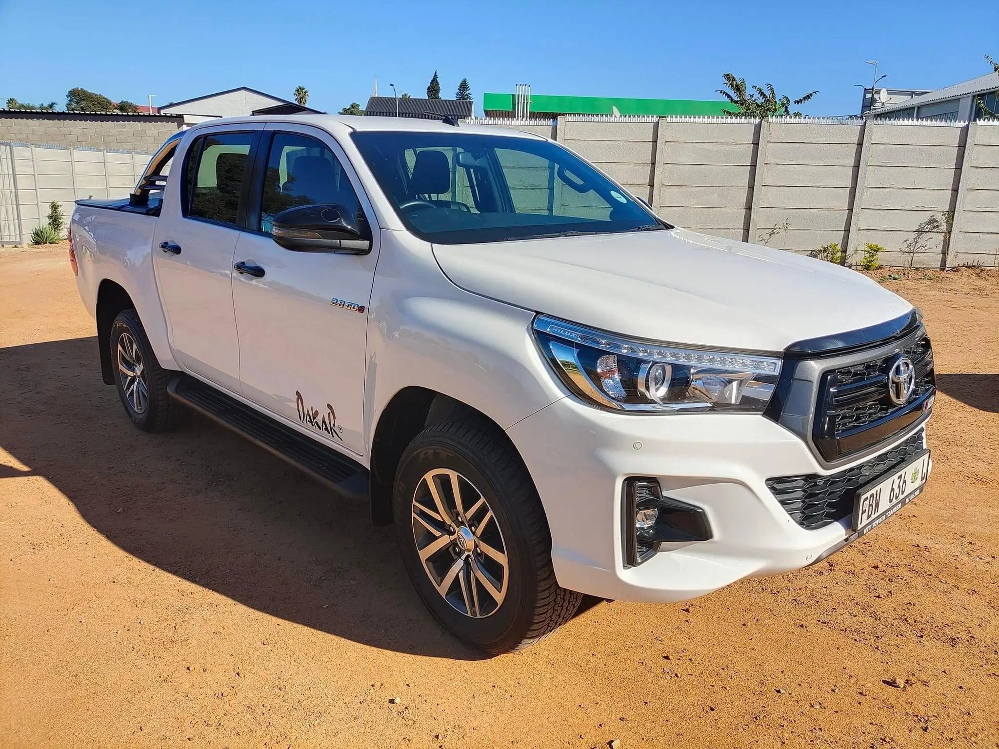 Fwd Sale Used Cars For Sale Toyota Land Cruiser 4.6 A/t 4wd Black 4x4 ...