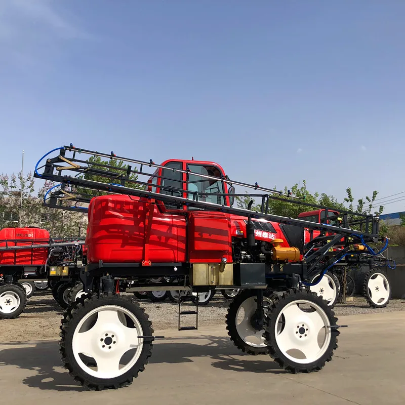 Spreader Sprayer Tractor with 600L Fertilizer Spreader, Chicken, Cattle and Sheep Manure Spreader Machine