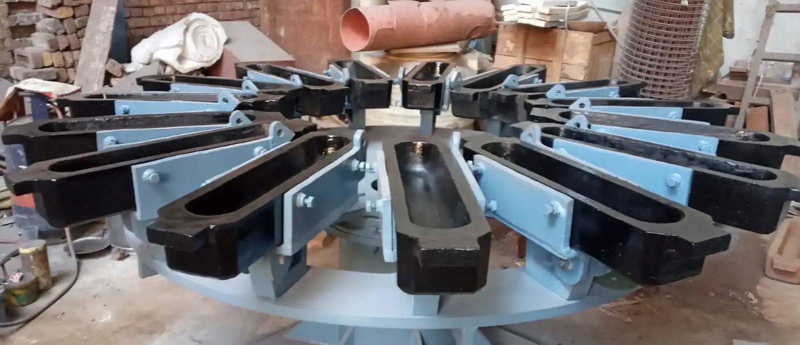 New Technology Round Turn Table for Metal Casting 10 Pcs Moulds Reasonably Priced and Widely Accepted