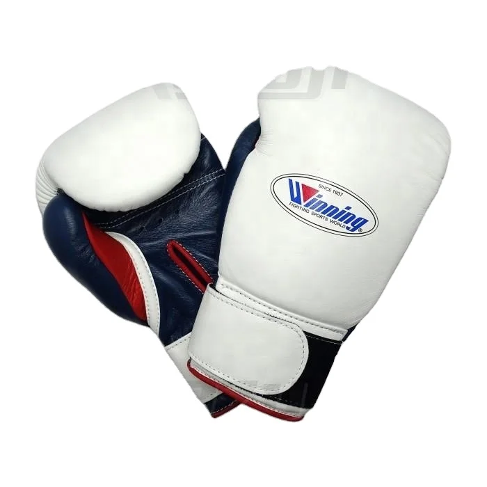 Боксерские перчатки