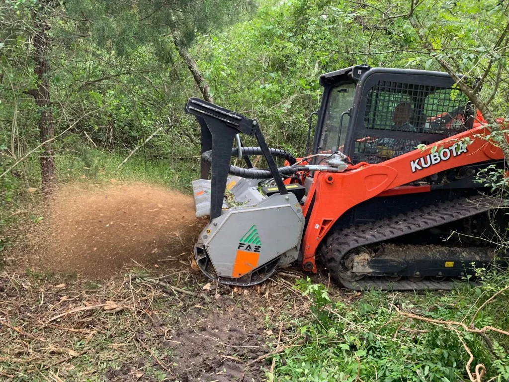 Kubota SVL97-2 Skid Steer Mulcher, Hot Selling Heavy Duty Mulching ...