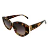 C3: Gradient Brown