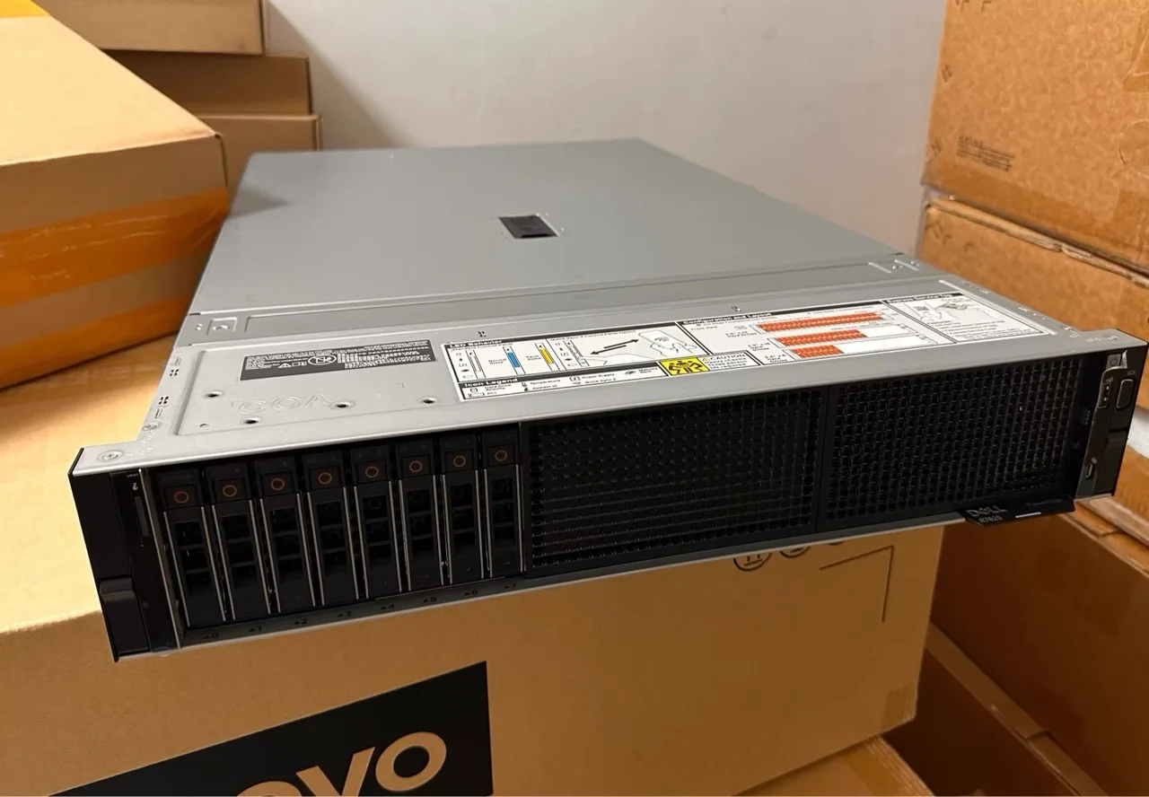 Dell PowerEdge R7525 2U Rack Server (16×NVMe Bays, Dual AMD EPYC 7F32, H755N RAID, iDRAC Enterprise, Dual 2400W PSU)