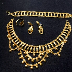 Classic 24K Gold Plated Vintage Fashion Copper Set Comoros Mayotte Necklace Earrings Bangles USA France Style Jewelry Sets