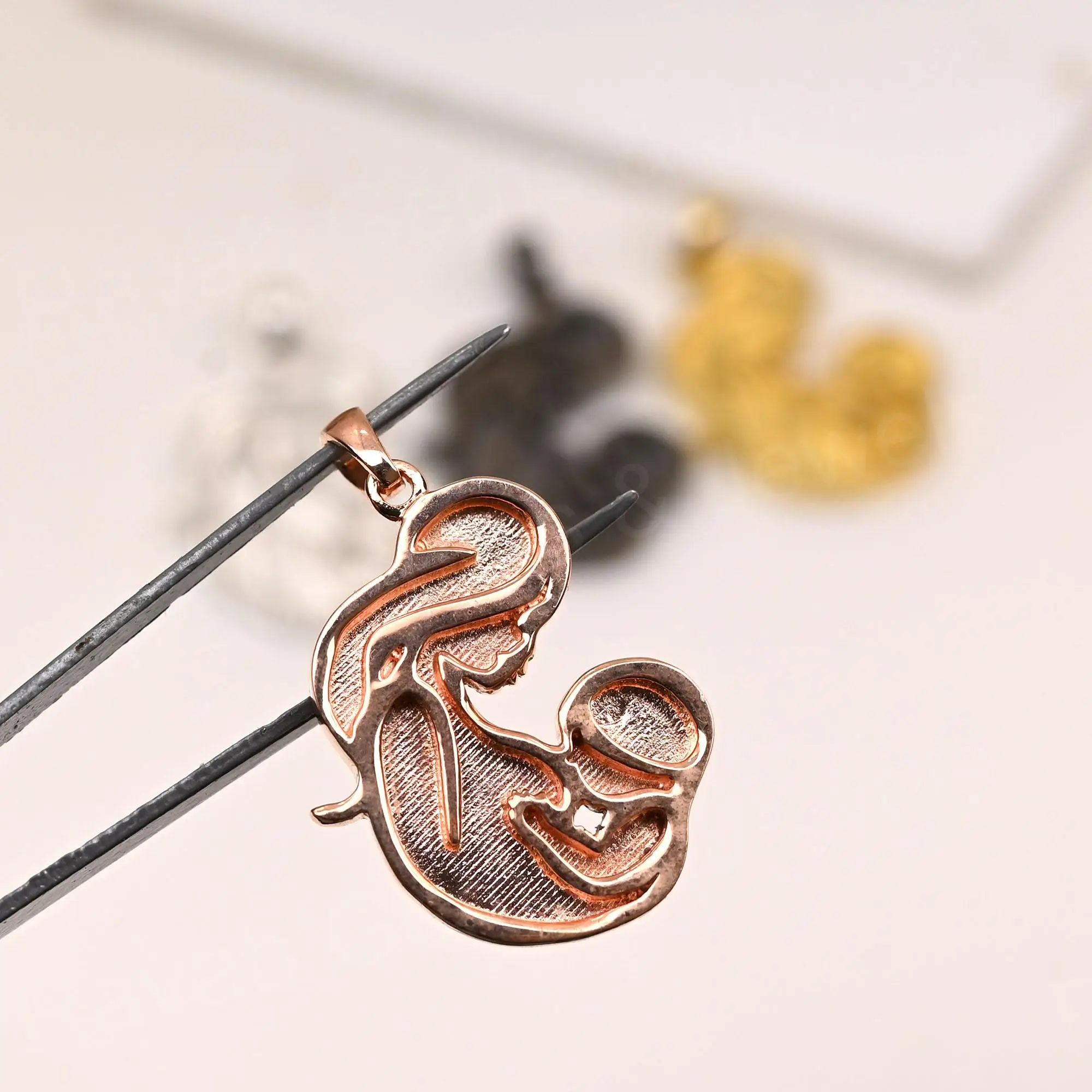 Handmade 14k Gold Plated Sterling Silver Mother Baby Mom Breastfeeding Blank Bezel Setting Pendant 32x22mm 18-inch Chain DIY Bag