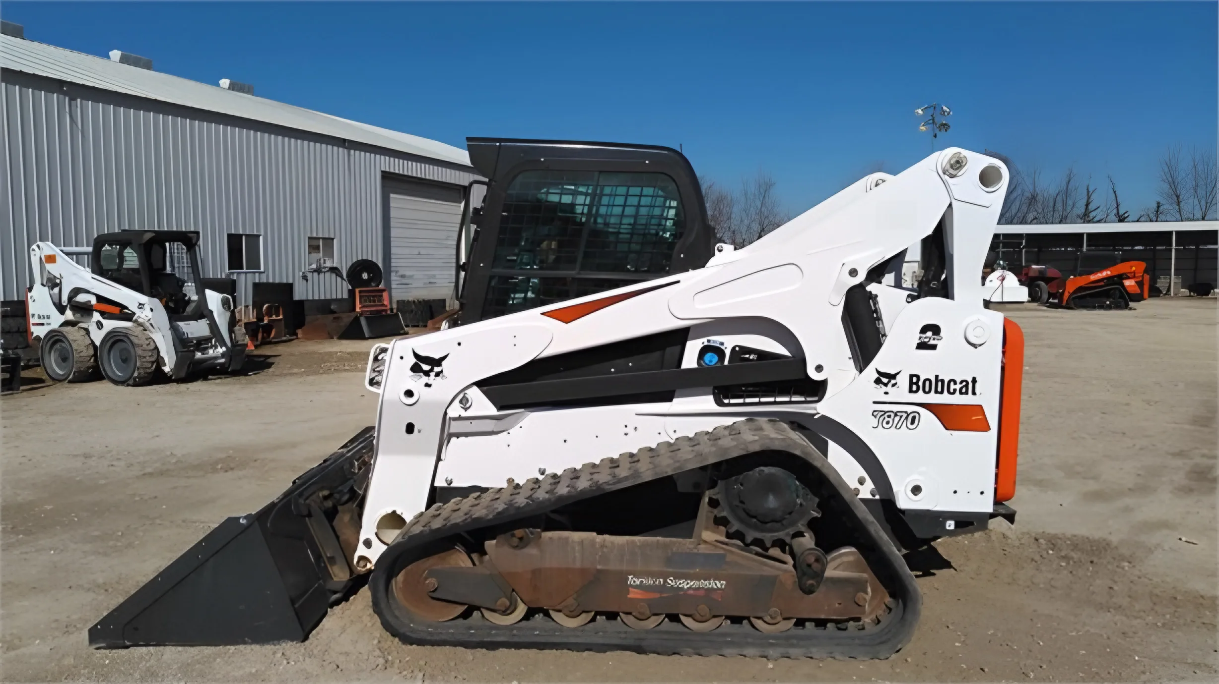 2021 Bobcat T870 Mini Loader High Efficiency EPA Approved Wheel Steer with Powerful Engine Bucket Attachment Used Condition