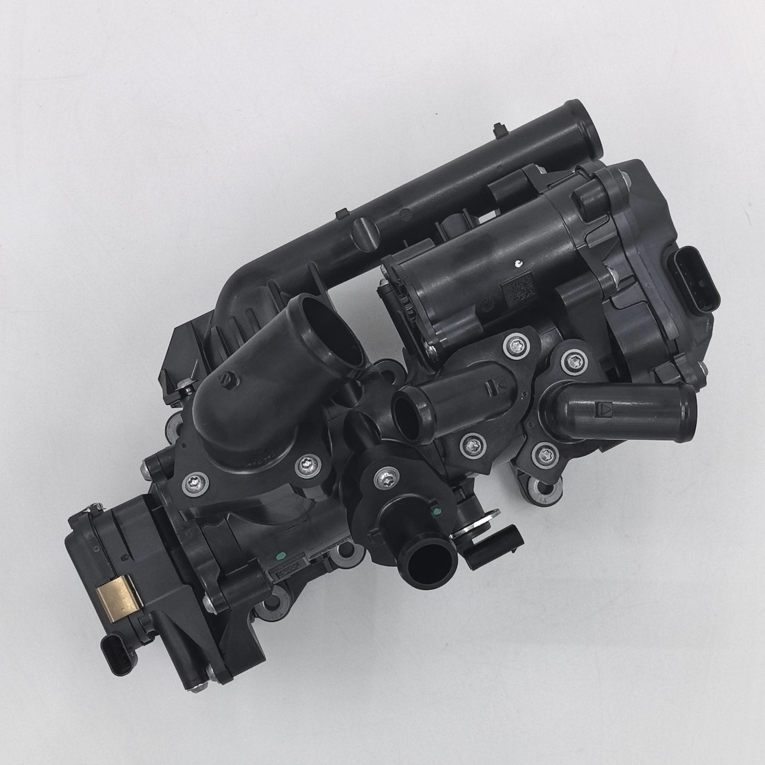 Auto parts engine coolant flow control valve assembly 1.3T L3Z OEM 
