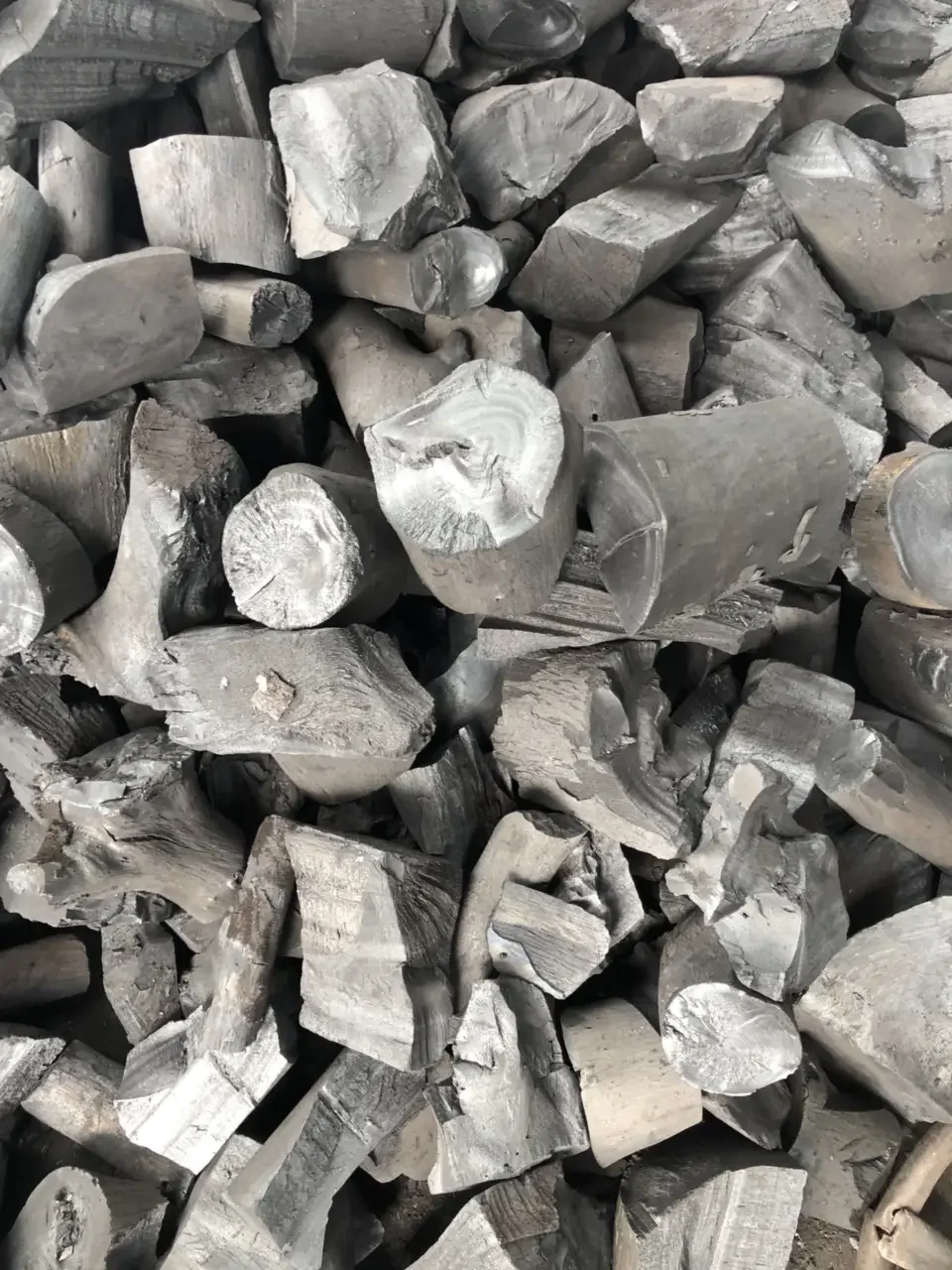 Thai Supplier Eucalyptus White Charcoal Charcoal For Restaurant Bbq