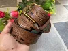 Marrón