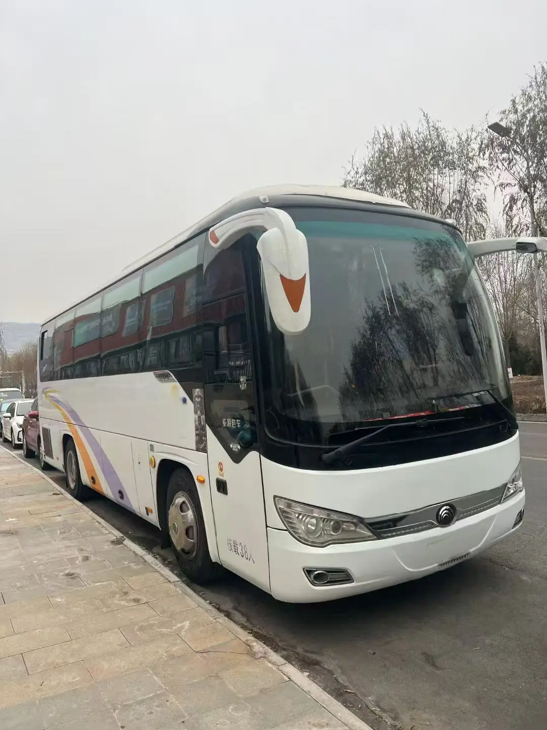 Yu Toong Used ZK6117 Bus 25-65 Passenger Capacity 16500kg Total