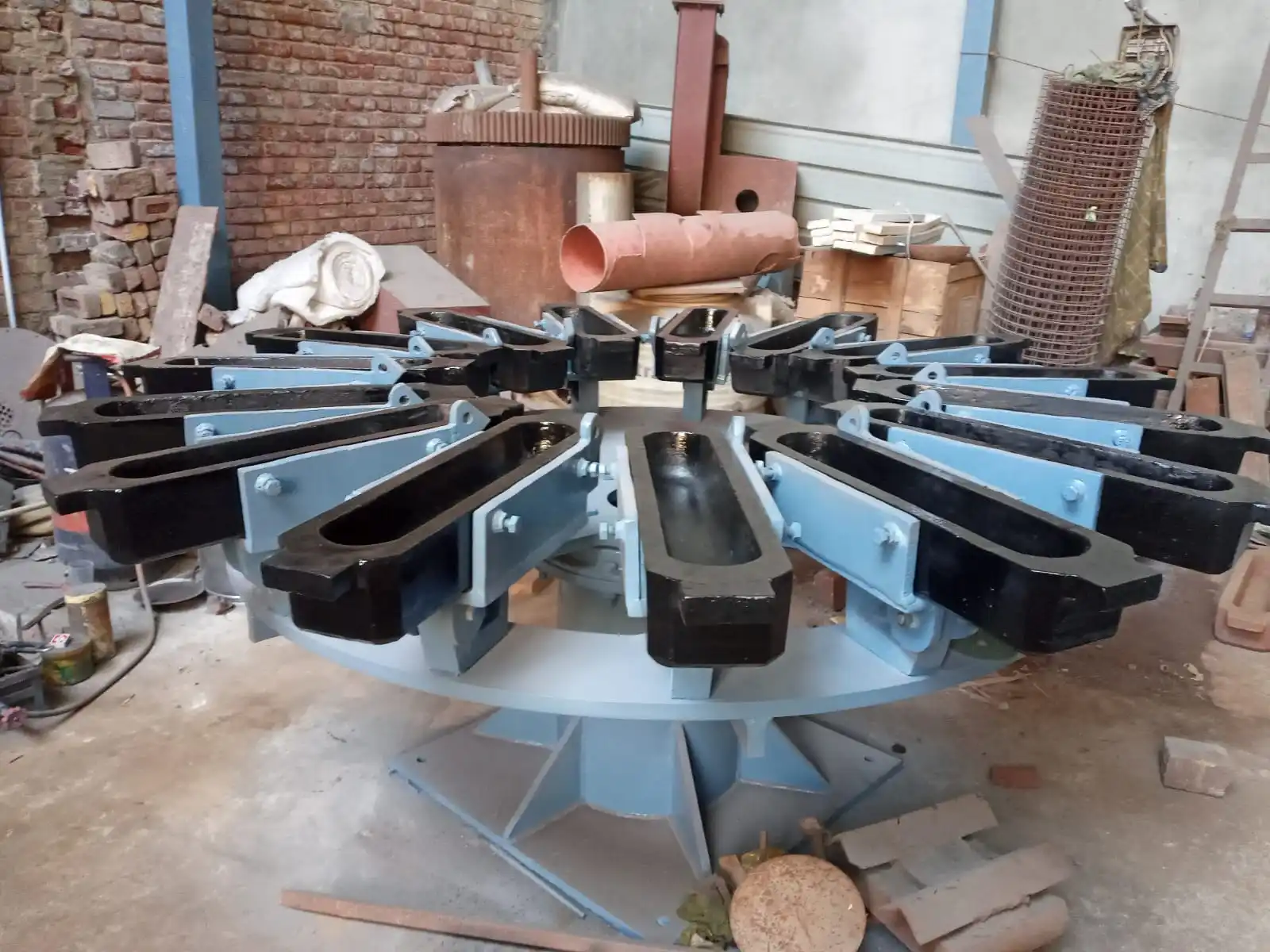 New Technology Round Turn Table for Metal Casting 10 Pcs Moulds Reasonably Priced and Widely Accepted