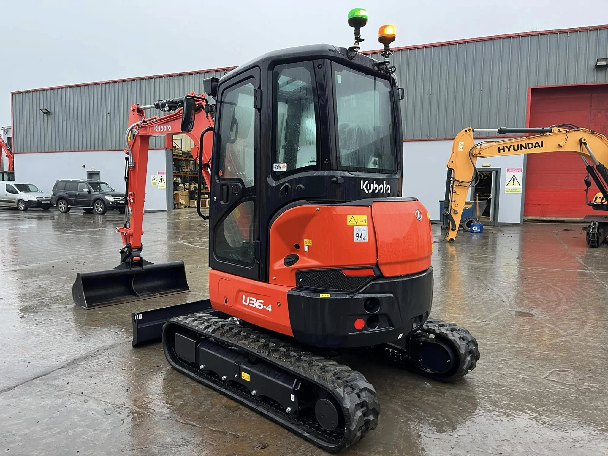 Cheap Affordable New Kubota U36-4 Mini Excavator for Sale 3.5 Ton Compact Digger Supplier Ready Shipment