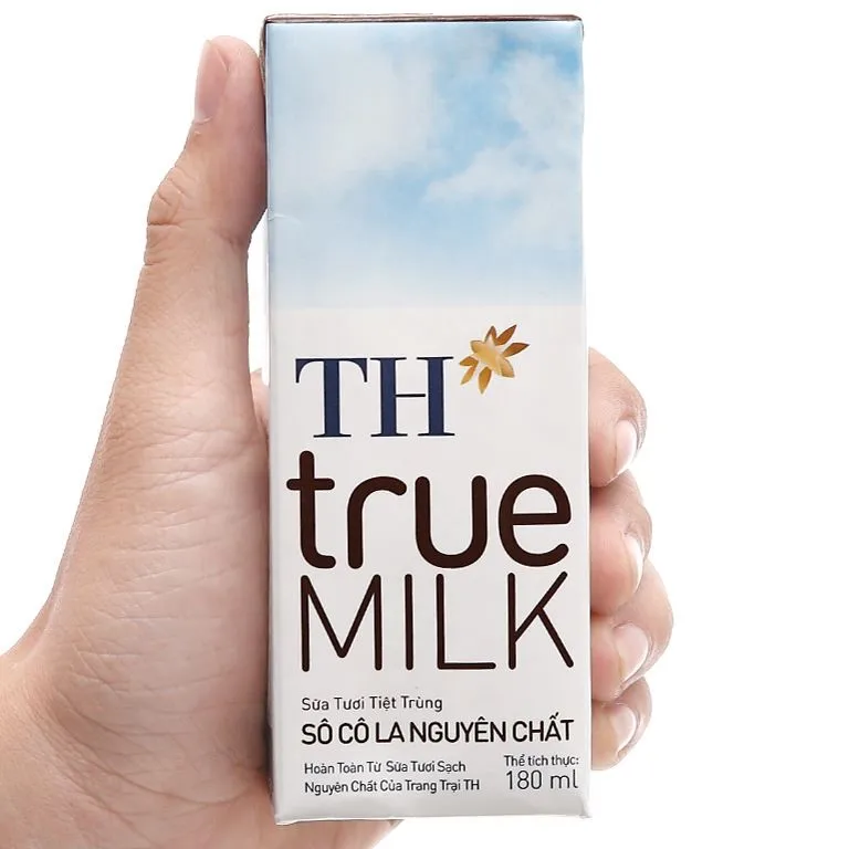 Свежее молоко, пастеризированный шоколад TH true молоко 180 мл