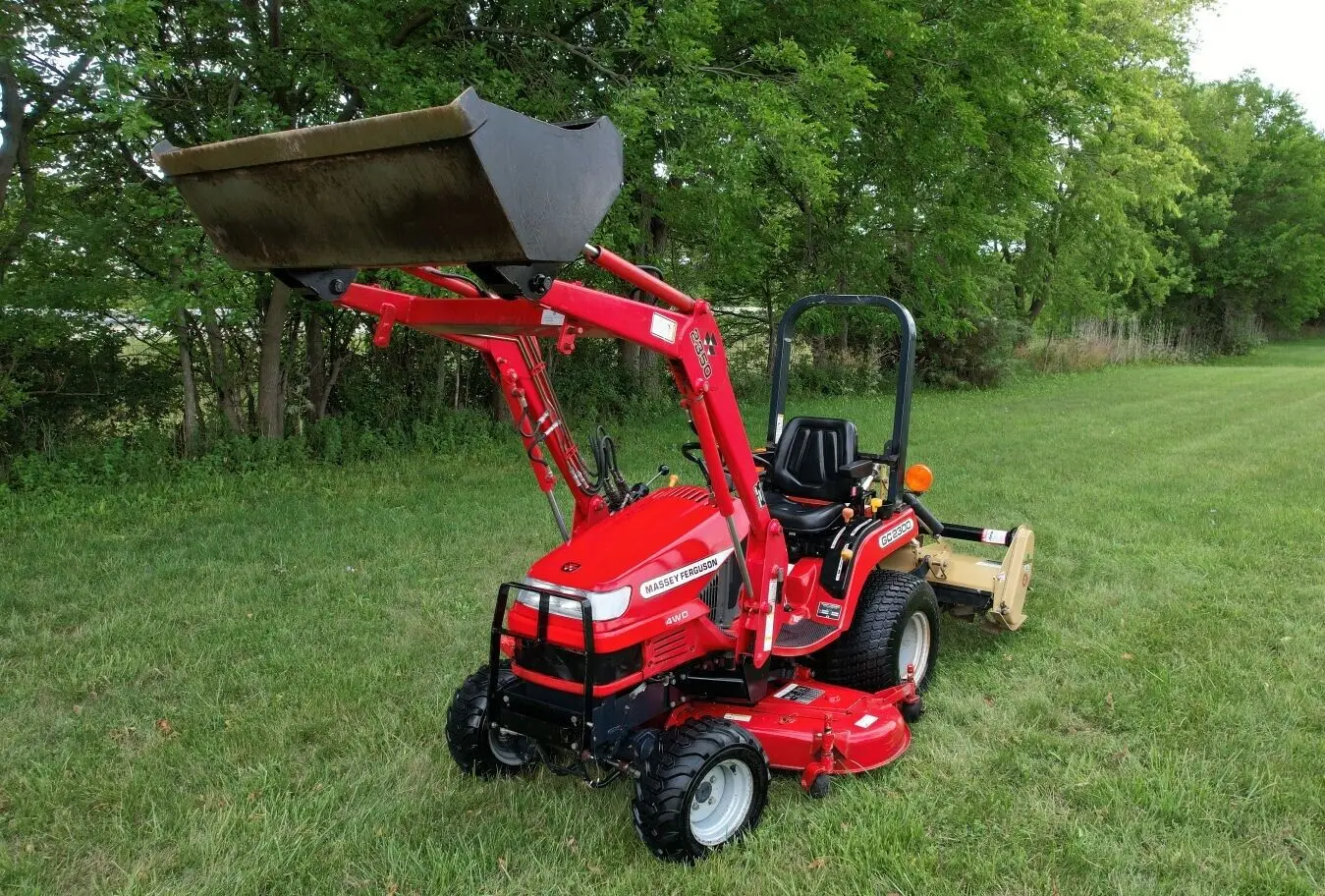 Massey Ferguson Gc2300 4x4 Tractor Buy Tractors Farming Equipment