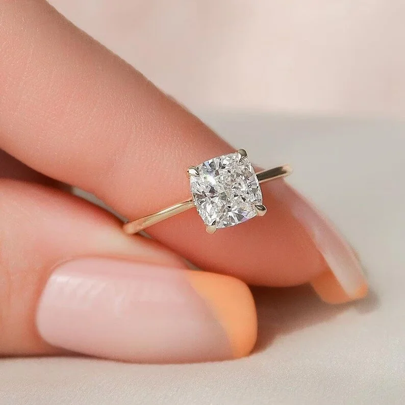 2.00 CT D-VVS2クッションカット3EXラボダイヤモンド