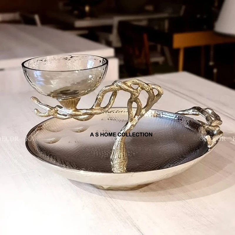 Enamel Color White and Golden Plating Unique Shape Bowl Wedding Party Decoration Metal Nuts and Dry Fruit Pistachio Serving Bowl