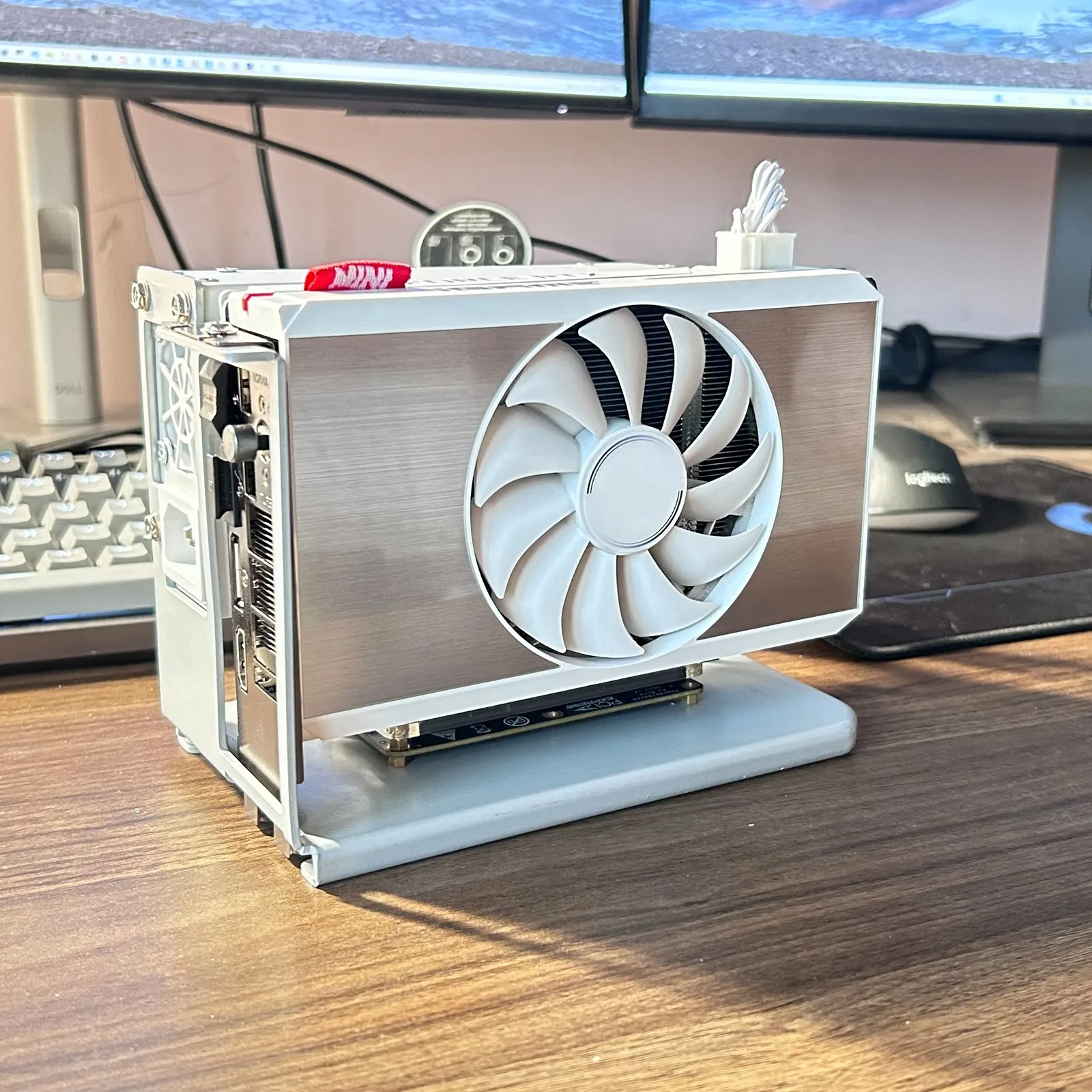 Graphics Card Dock External Gpu Dock Set With 60cm/23.6" Usb4 Data